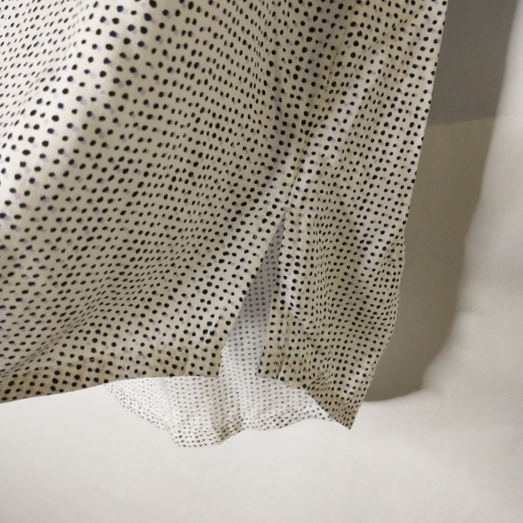 Liz Claiborne polka dot blouse size small - Picture 4 of 8